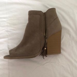 Ankle boots
